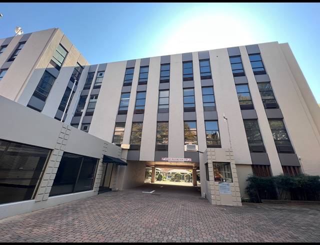 2,000M² OFFICE TO LET IN ROSEBANK